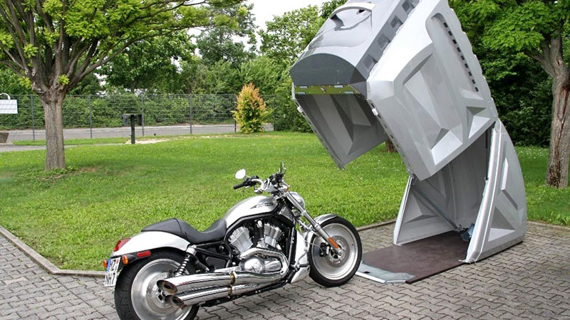 Kunststof motorberging